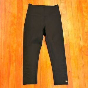 AURUM Cropped Black Leggings with Built in Underwear - Size SMALL